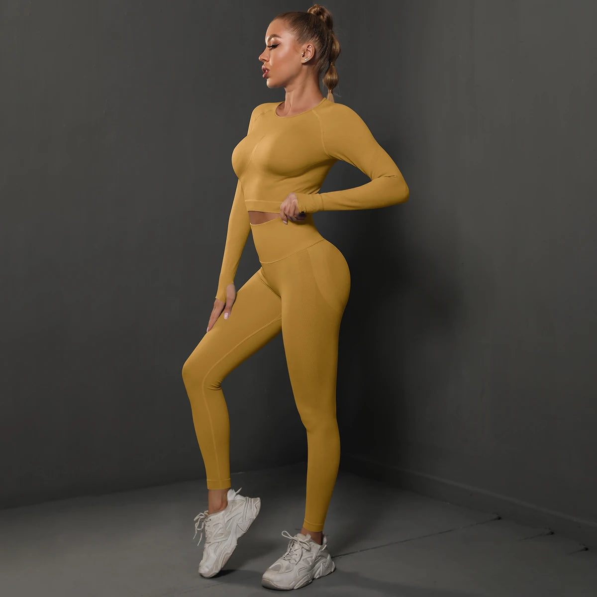 Conjunto Legging + Top Fitness Feminino: Eleve Seu Treino