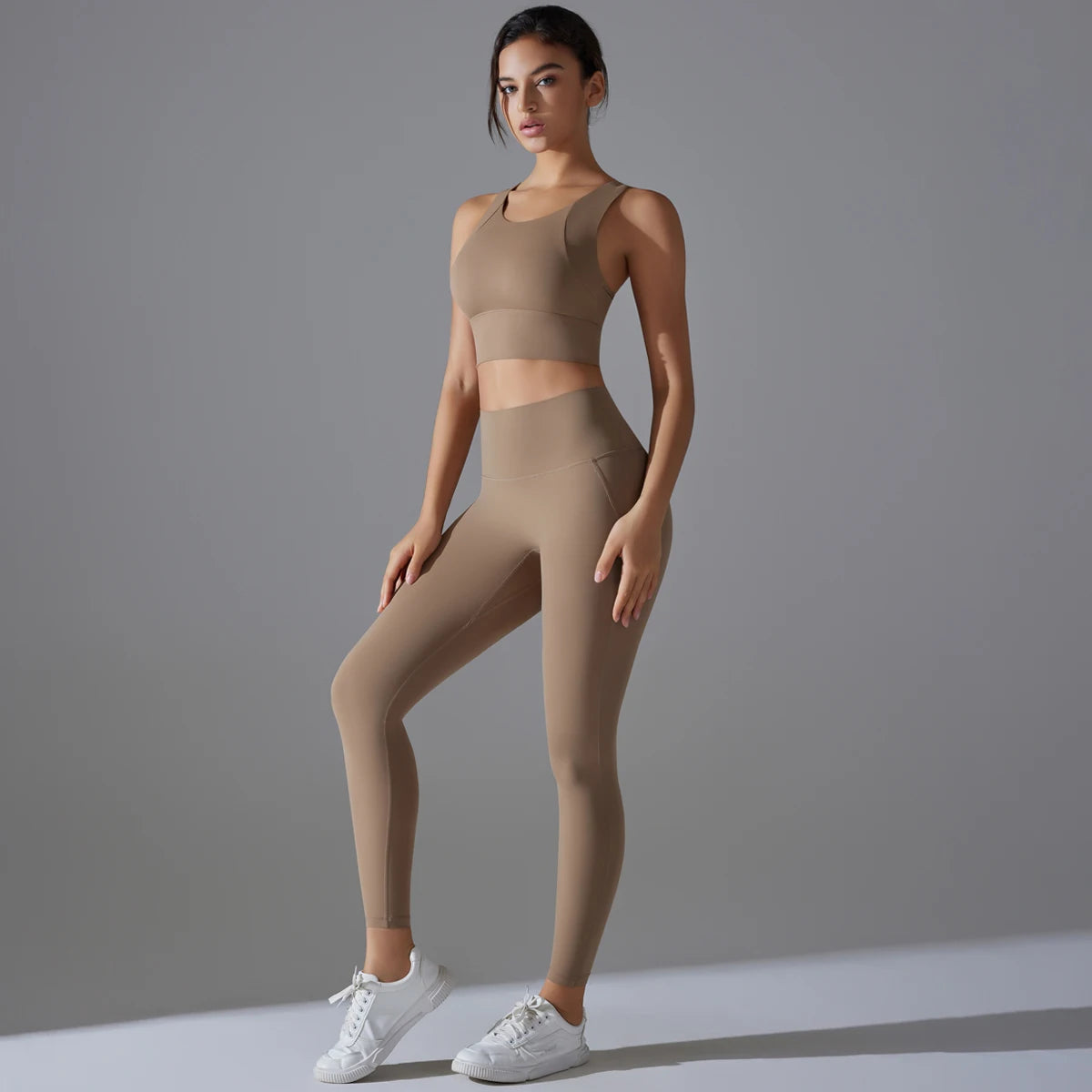 Conjunto Legging + Top Fitness Feminino: Performance e Estilo